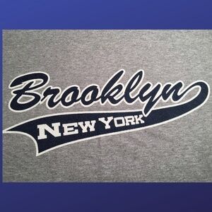 BROOKLYN Unisex Souvenir Tee Shirt Top, GRAY/NAVY/WHITE, Men’s Large, NWOT